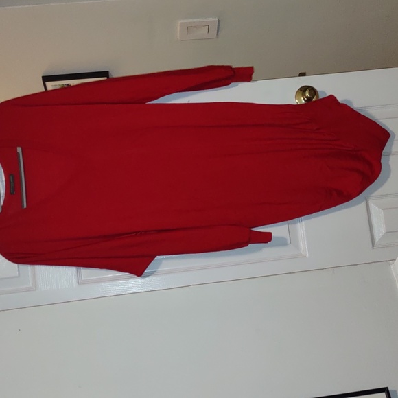 Alexander McQueen Red Cashmere and Silk Sweater Size Medium - Picture 7 of 7